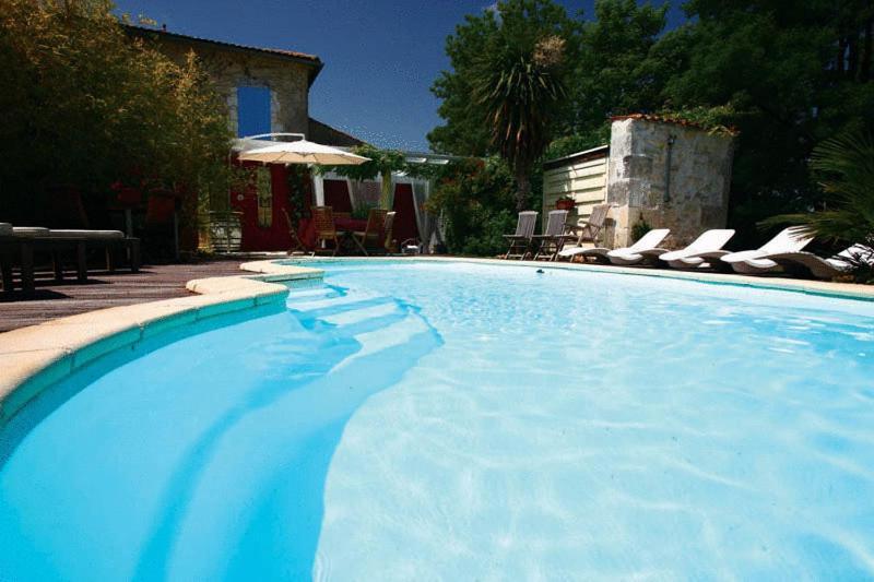 L'Hedoniste Hotel Cherac ภายนอก รูปภาพ