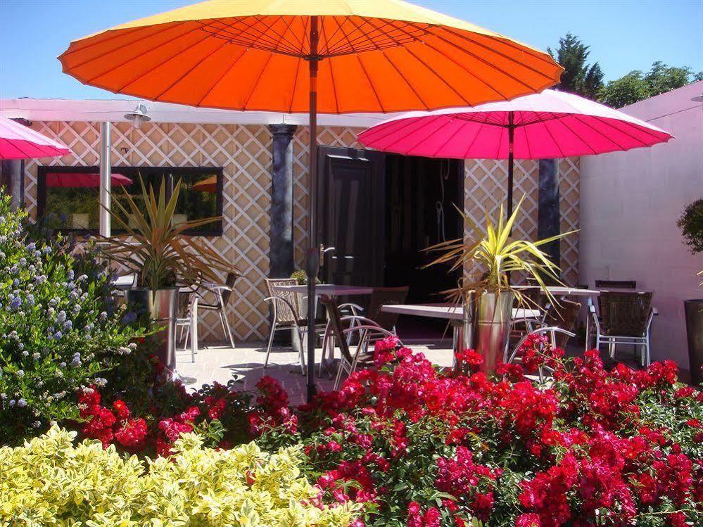 L'Hedoniste Hotel Cherac ภายนอก รูปภาพ